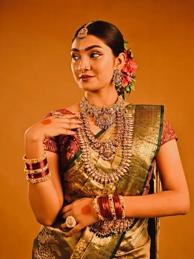 Best Engagement Makeup by Fathis Makeover