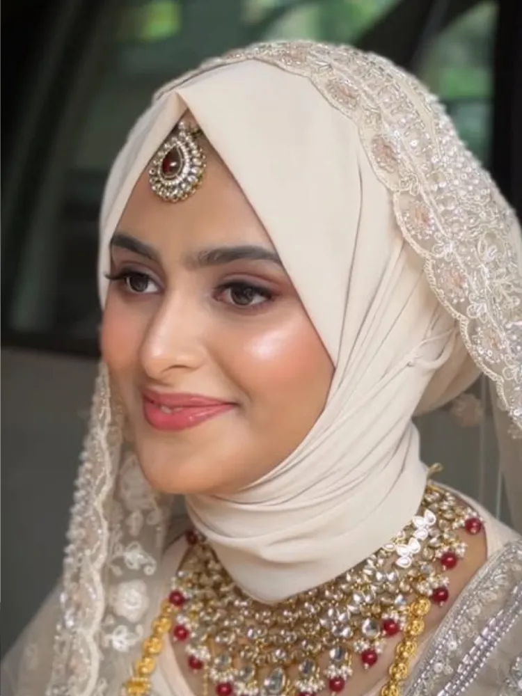 Best Engagement Makeup by Be Pretty Makeover