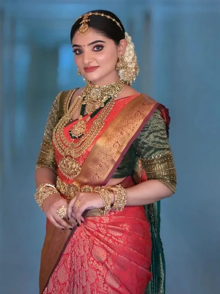 Vijichandran Makeup Artist portfolio image 1